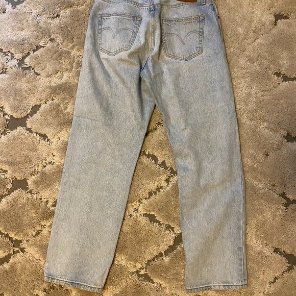 Levi Baggy Dad Jean (Size 27) - Picture 5 of 7